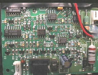 How to disassemble an Apple Newton Messagepad 1x0 charging station, image 11 of 12. Copyright (c) 2002 Frank Gruendel