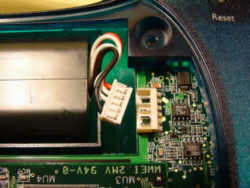 Battery connector